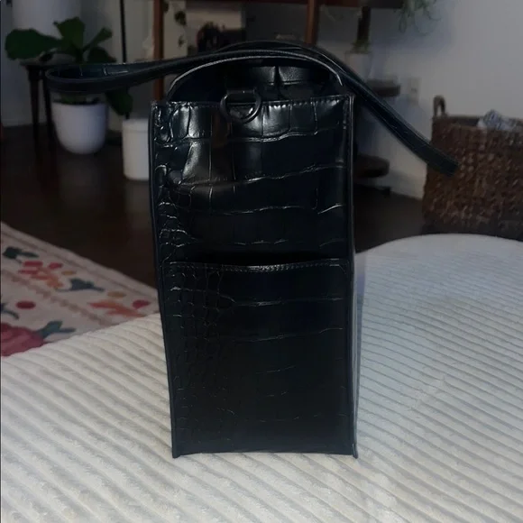 BEIS Black Croc Embossed Tote Bag - Picture 3 of 12